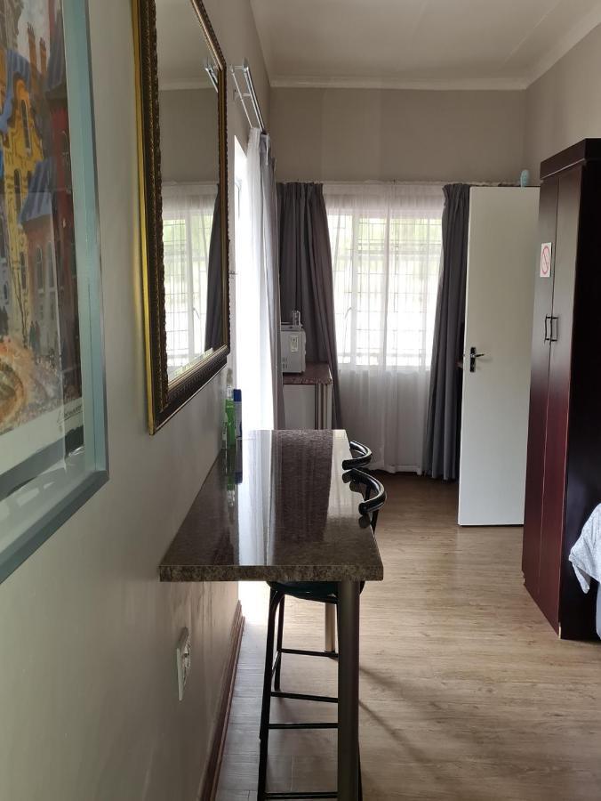 Skietberg Lodge โคลส์เบิร์ก ภายนอก รูปภาพ